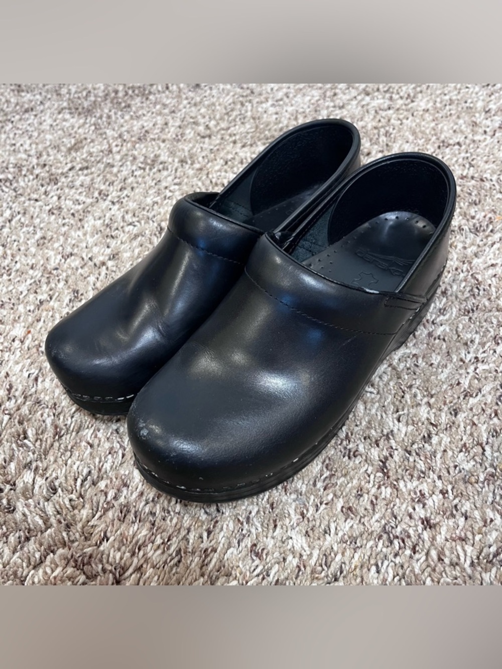 Dansko Women's Professional Nursing Clogs Size EU 38 US 7.5-8 Leather Black
